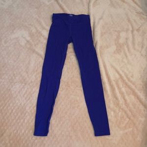 purple athlete leggings